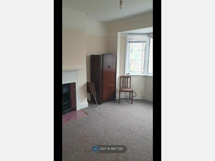 Studio To Rent In Pinner Road, Harrow, HA1