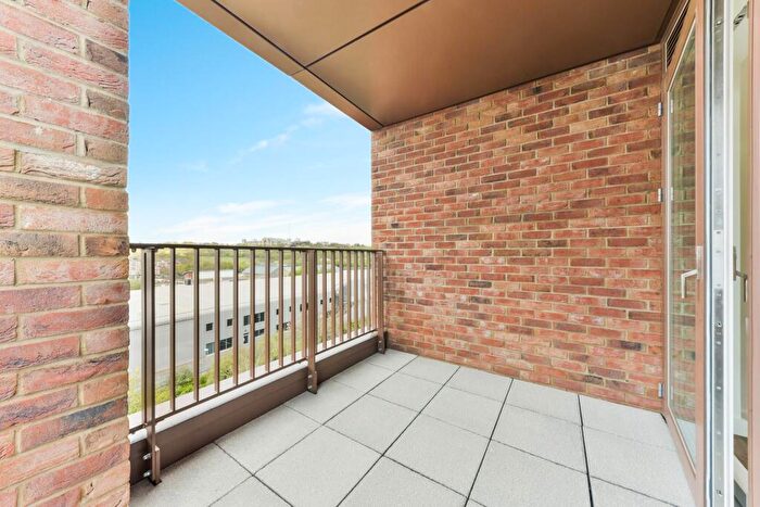 1 Bedroom Apartment To Rent In Alington House, Clarendon, London, N8