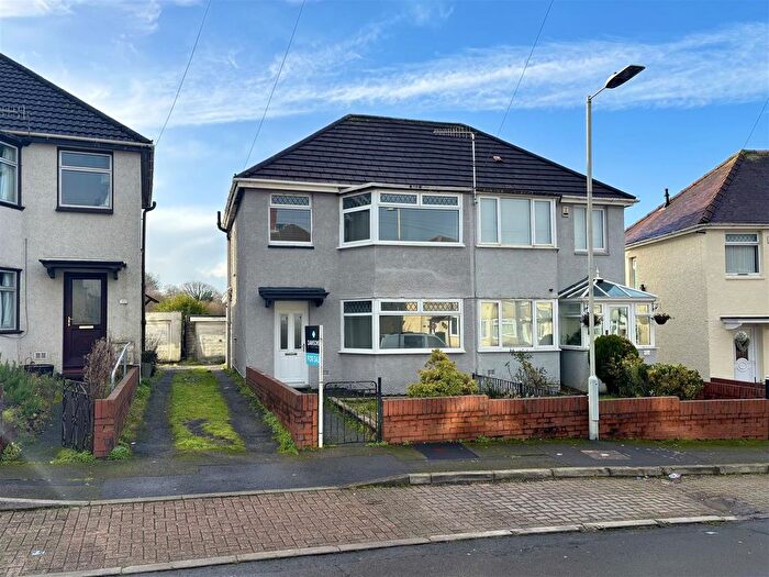 3 Bedroom Semi Detached House For Sale In Ael-Y-Bryn Road, Fforestfach, Swansea, SA5