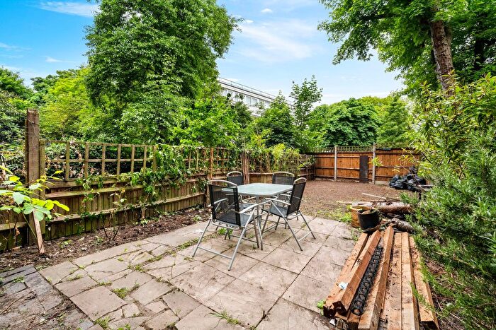 Studio To Rent In Lennox Road, Haden Court Lennox Road, N4