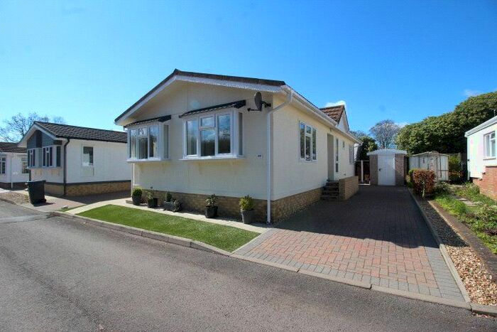 2 Bedroom Mobile/park Home For Sale In Grange Park Road, Orton Grange, Carlisle, Cumbria, CA5