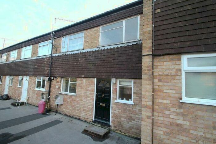 3 Bedroom Terraced House To Rent In Park Parade, Hazlemere, HP15