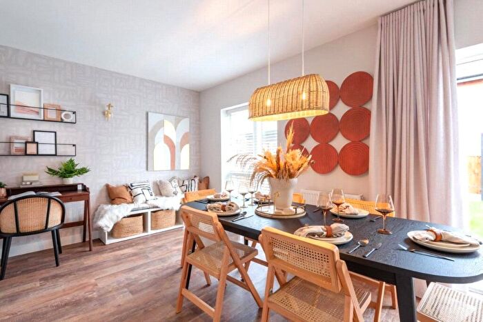 3 Bedroom Terraced House To Rent In Windrow Close, Bolton, Greater Manchester, BL3