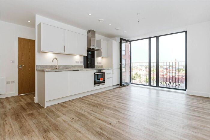 1 Bedroom Apartment To Rent In Carmen Beckford Street, City Centre, Bristol, BS1