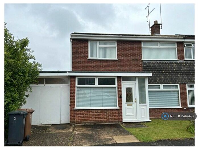 4 Bedroom Semi-Detached House To Rent In Henderson Close, Bramford, Ipswich, IP8