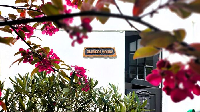 4 Bedroom Detached House For Sale In North View, Looe, Cornwall, PL13