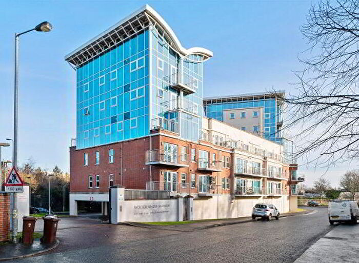 2 Bedroom Apartment / Flats For Sale In Apartment Woodlands Manor Stockmans Way, Belfast, BT9