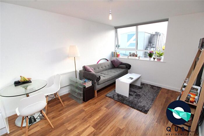 1 Bedroom Flat To Rent In Grove House, Skerton Road, Manchester, Greater Manchester, M16