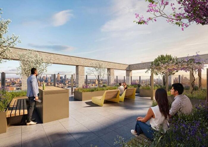 2 Bedroom Flat For Sale In Upper East, Bow, London, E3