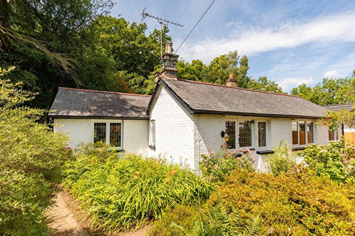 2 Bedroom Detached Bungalow For Sale In Roman Road, Marsh Green, TN8
