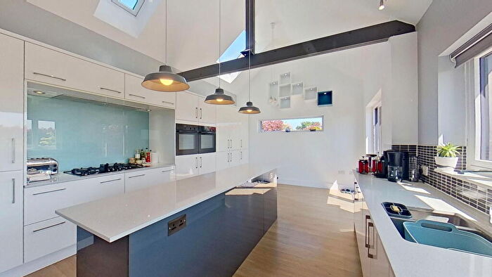4 Bedroom Detached House For Sale In Sandwich Road, Cliffsend, Ramsgate, CT12