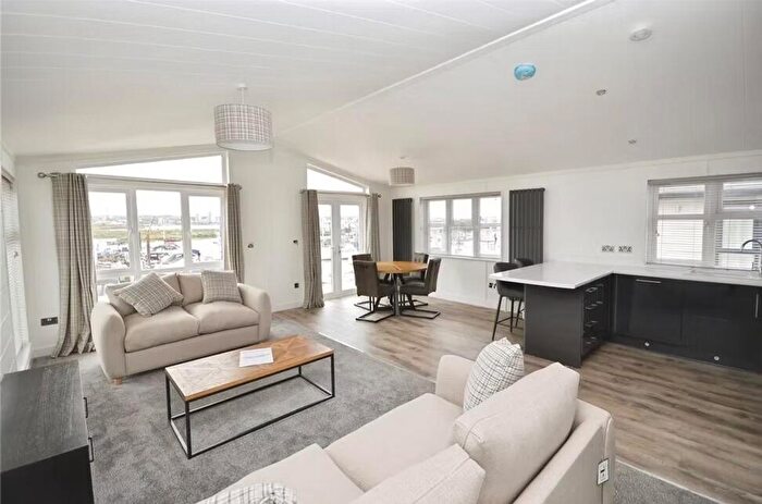 2 Bedroom Park Home For Sale In Two Bed Omar Classic, Port Werburgh Park, Hoo St Werburgh, Rochester, Kent, ME3