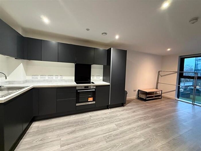 1 Bedroom Flat To Rent In Downtown, Woden Street, Salford, M5