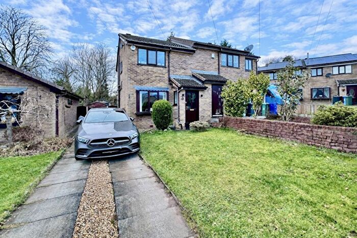 2 Bedroom Semi Detached House For Sale In Holly Bank, Hollingworth, Hyde, SK14