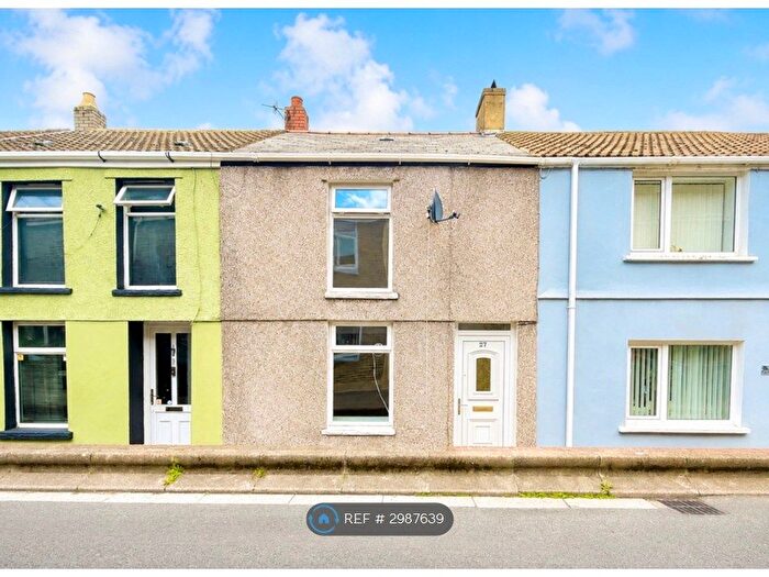 2 Bedroom Terraced House To Rent In Jenkin St, Aberdare, CF44