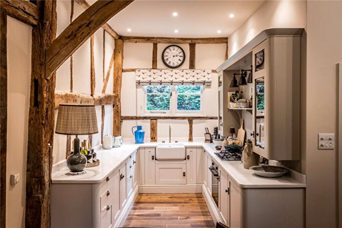 1 Bedroom Detached House To Rent In Balchins Lane, Westcott, Dorking, Surrey, RH4
