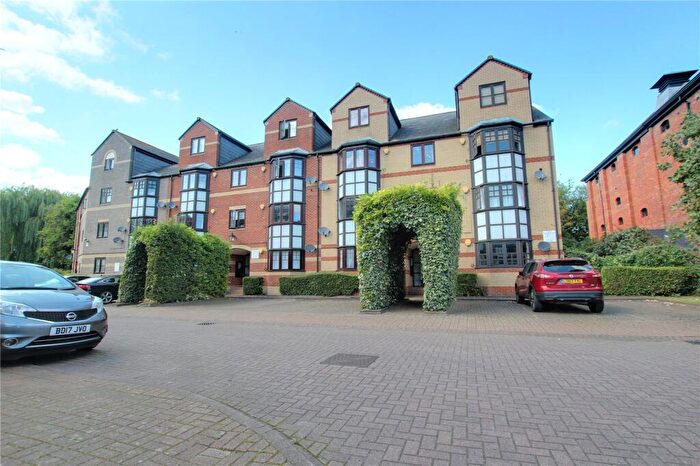 1 Bedroom Apartment To Rent In New Bright Street, Reading, Berkshire, RG1