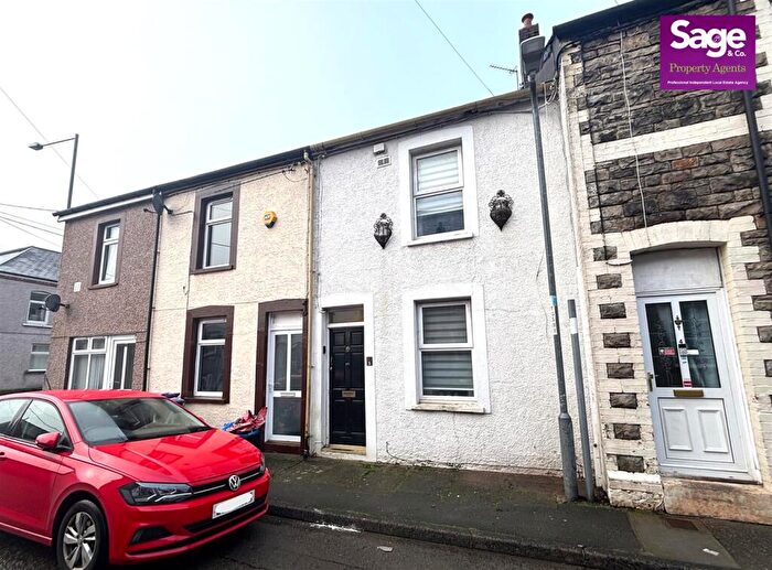 2 Bedroom Terraced House For Sale In Oxford Street, Griffithstown, Pontypool, NP4