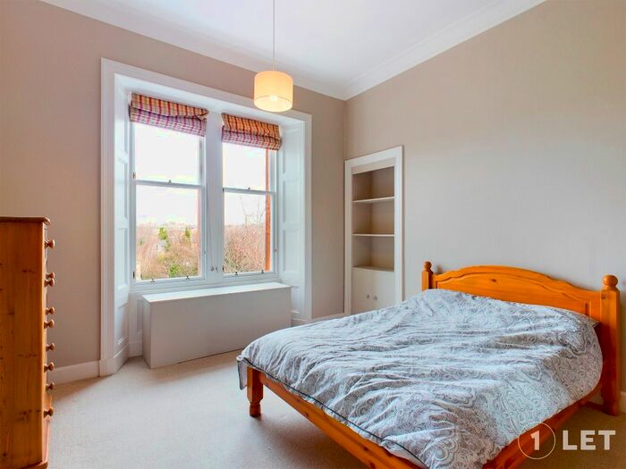 2 Bedroom Flat To Rent In West Savile Terrace, Newington, Edinburgh, EH9