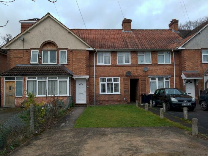 3 Bedroom House To Rent In Hazelville Road, Hall Green, Birmingham, B28
