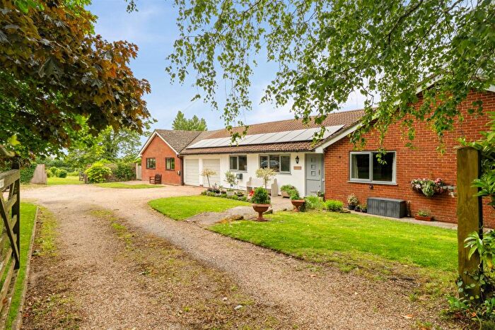 4 Bedroom Detached Bungalow For Sale In Higher Ansty, Dorchester, DT2