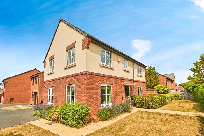 4 Bedroom Detached House For Sale In Merevale Way, Stenson Fields, Derby, DE24