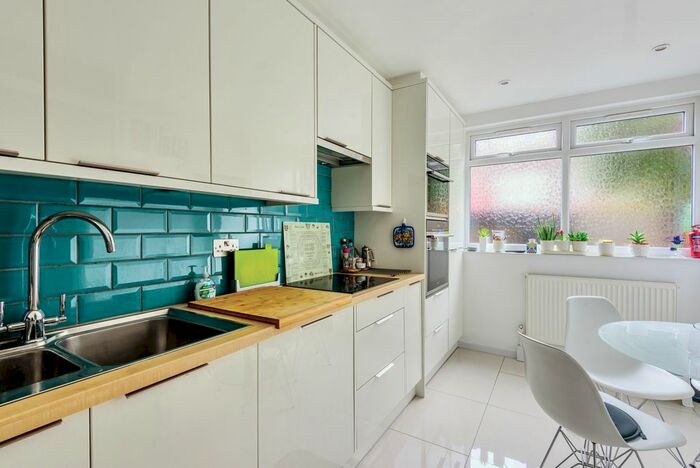 2 Bedroom Terraced House To Rent In Gilmore Road, London, SE13