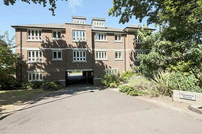 2 Bedroom Flat To Rent In Consero Court, Weybridge, KT13