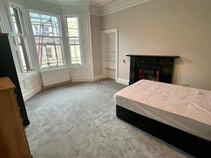 3 Bedroom Flat To Rent In Gilmore Place, Bruntsfield, Edinburgh, EH3