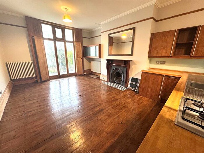 2 Bedroom Flat To Rent In Norfolk Square, Brighton, BN1