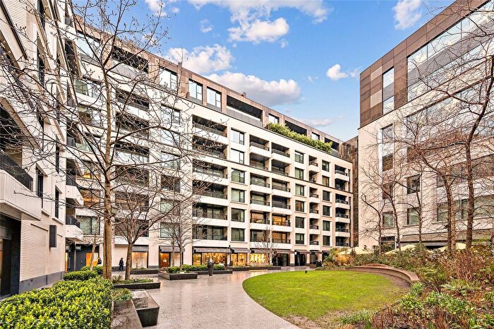 3 Bedroom Flat For Sale In Rathbone Place, London, W1T