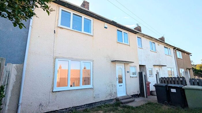 3 Bedroom Terraced House To Rent In Haldane Crescent, Bolsover, S44