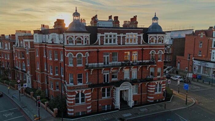 4 Bedroom Flat For Sale In Avenue Mansions, Finchley Road, NW3