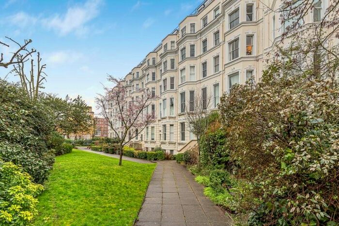 1 Bedroom Flat To Rent In Colville Gardens, London, W11