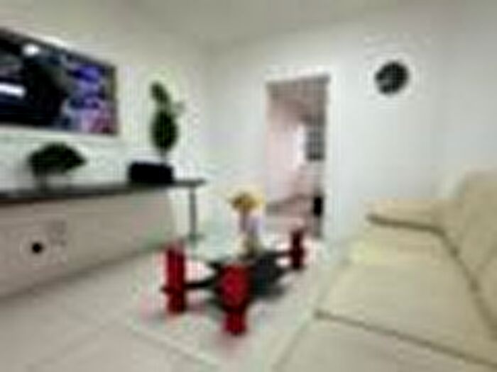 1 Bedroom Flat To Rent In Golders Green Road, London, NW11