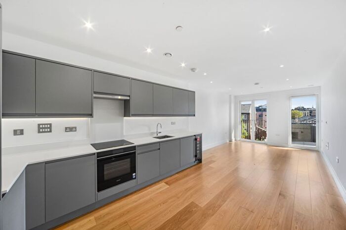 2 Bedroom Flat For Sale In Beam, Lambeth, SW9