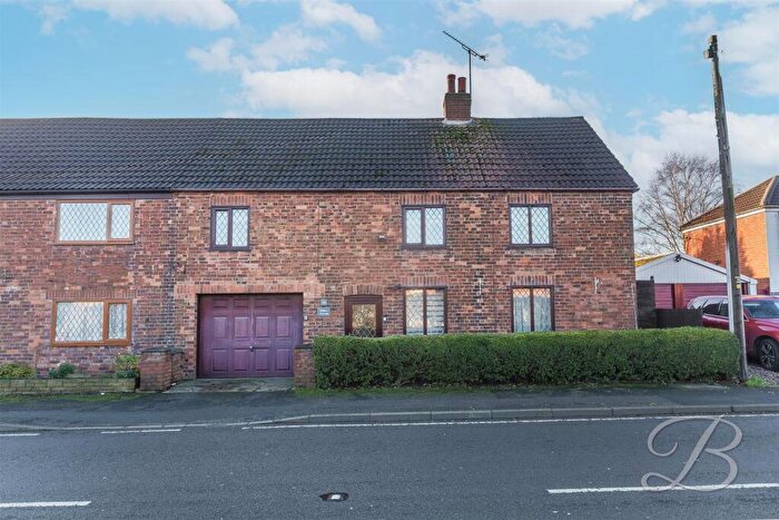 4 Bedroom Cottage For Sale In Wellow Road, Ollerton, Newark, NG22