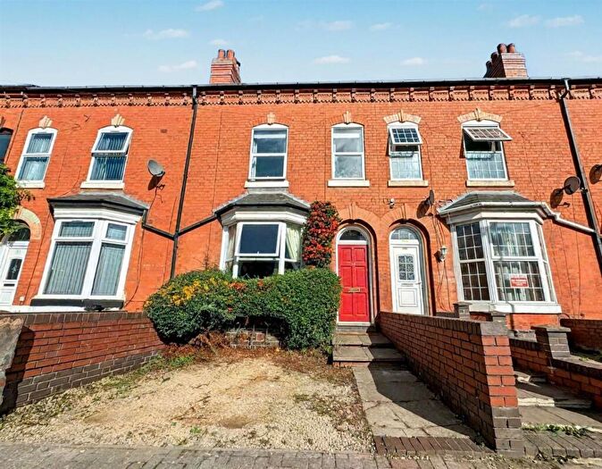 4 Bedroom Terraced House For Sale In Chestnut Road, Birmingham, B13
