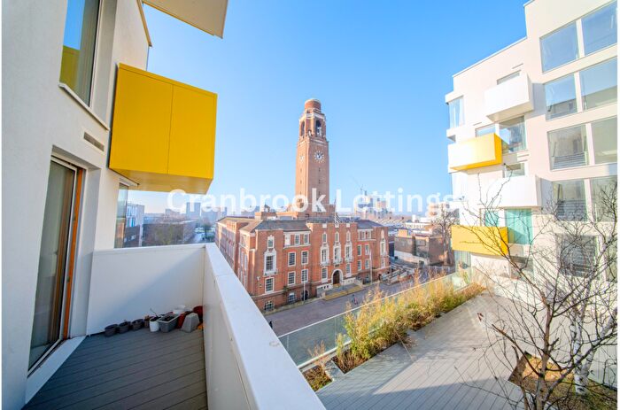 1 Bedroom Flat For Sale In Ropeworks, IG11