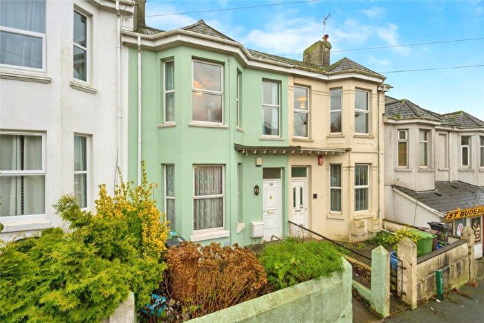 3 Bedroom Terraced House For Sale In Victoria Road, Plymouth, Devon, PL5