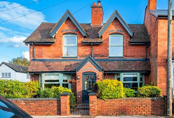 4 Bedroom Semi-Detached House For Sale In High Street, Belbroughton, DY9