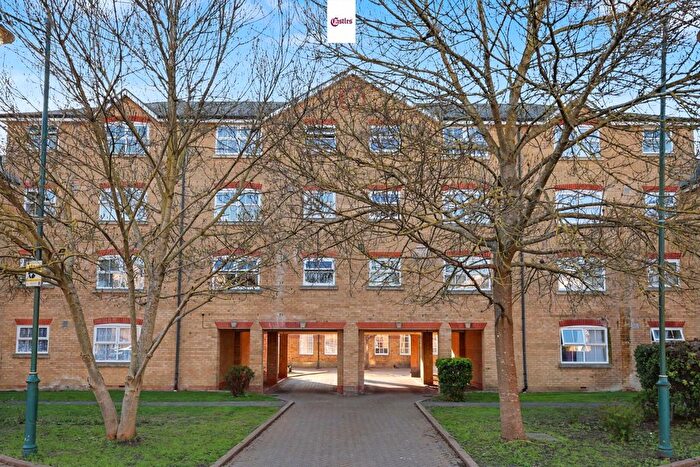 1 Bedroom Property For Sale In Maynard Court, Harston Drive, Enfield, EN3