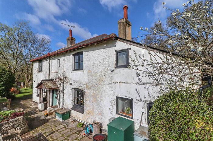 2 Bedroom Detached House For Sale In Newport Lane, Braishfield, Romsey, Hampshire, SO51