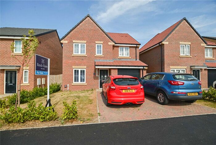 4 Bedroom Detached House For Sale In Redpath Gardens, Eston, Middlesbrough, North Yorkshire, TS6