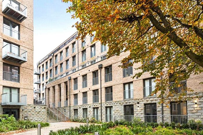 2 Bedroom Apartment To Rent In City Centre, Flour House, BS1