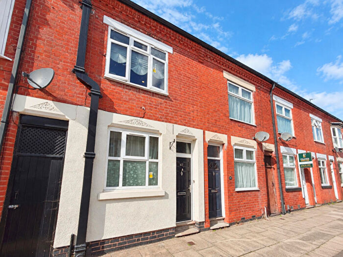 2 Bedroom Terraced House For Sale In Bassett Street, Leicester, Leicestershire, LE3
