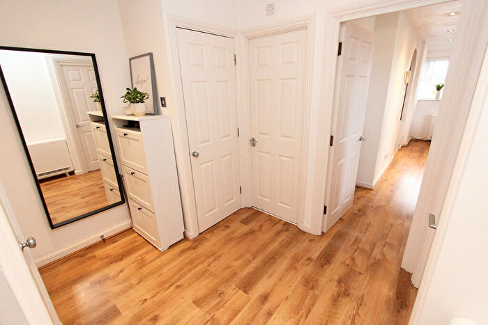 2 Bedroom Apartment For Sale In Wardour Court, Bow Arrow Lane, DA2