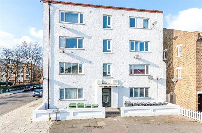 2 Bedroom Apartment For Sale In Clive Road, Dulwich, London, SE21