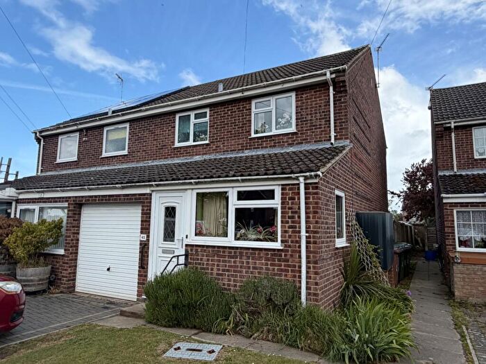 3 Bedroom Semi-Detached House For Sale In Lyndford Road, Stalham, Norwich, Norfolk, NR12