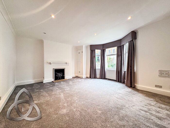 2 Bedroom Flat For Sale In Moore Park Road, London, SW6